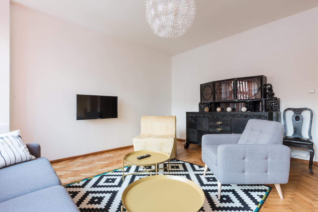 Beautiful City Center Apartments Prague Ngoại thất bức ảnh